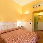 Mergellina 3*