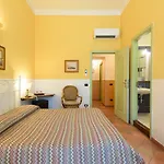 Mergellina Hotel