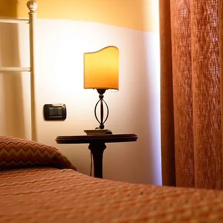 Mergellina 3* نابولي