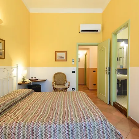 Mergellina Hotel