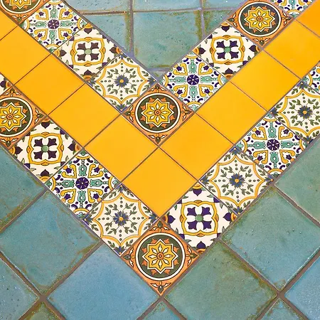 Mergellina Szálloda 3*