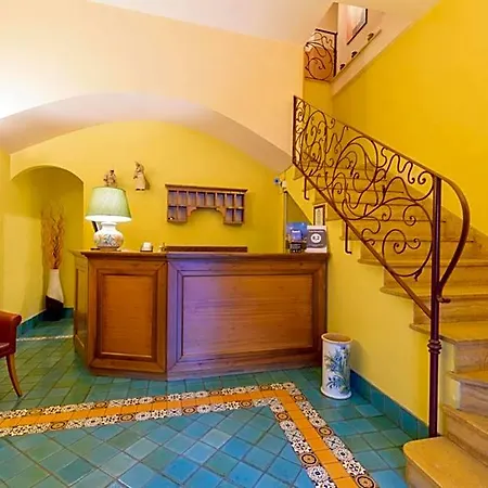 Mergellina Hotel