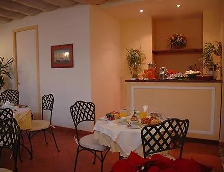 Mergellina 3* Neapol