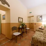 Mergellina 3*