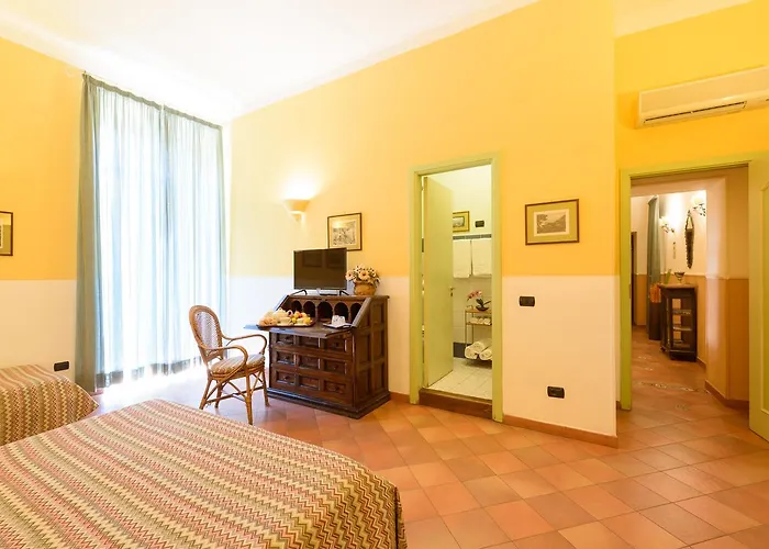 Mergellina Hotel